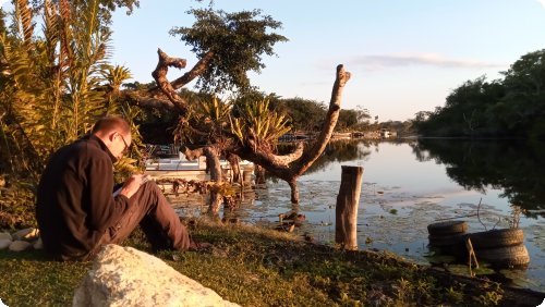 Peter in the evening sun at the New River