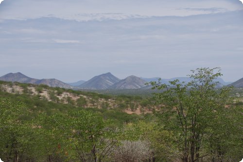 Von den Epupa Falls zu den Ruacana Falls entlang des Kavango River